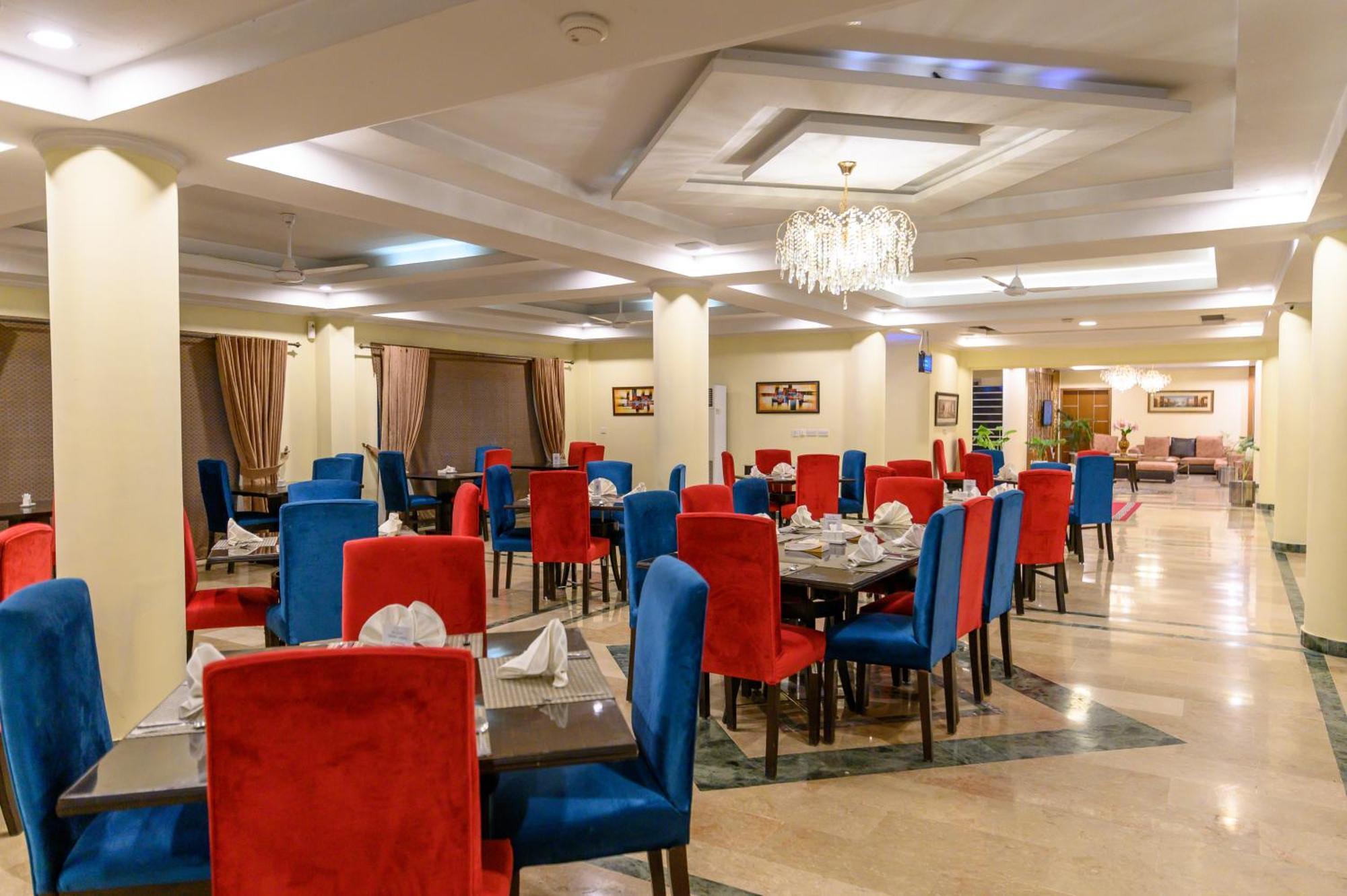 Hotel One أبوت آباد المظهر الخارجي الصورة