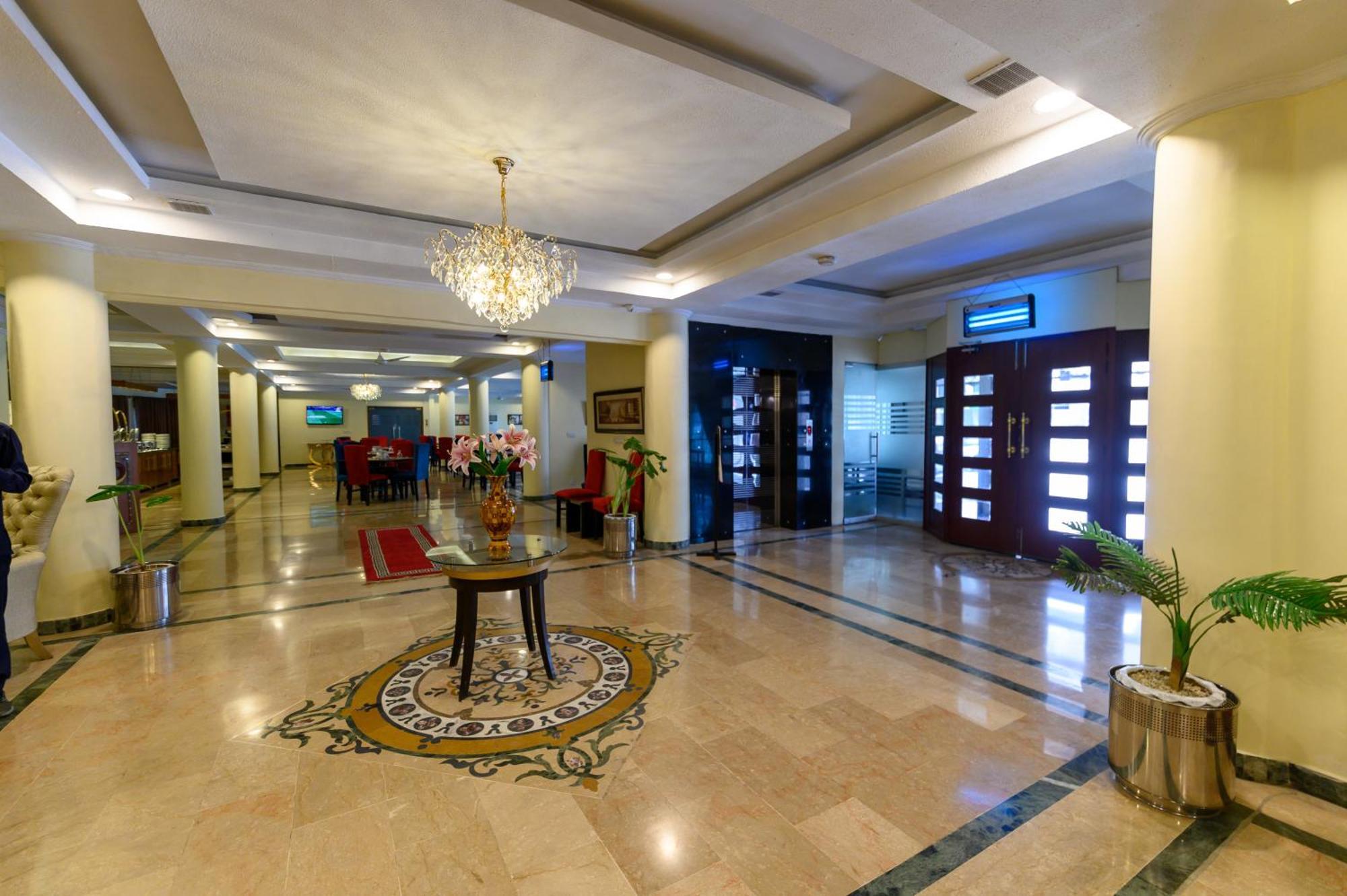 Hotel One أبوت آباد المظهر الخارجي الصورة