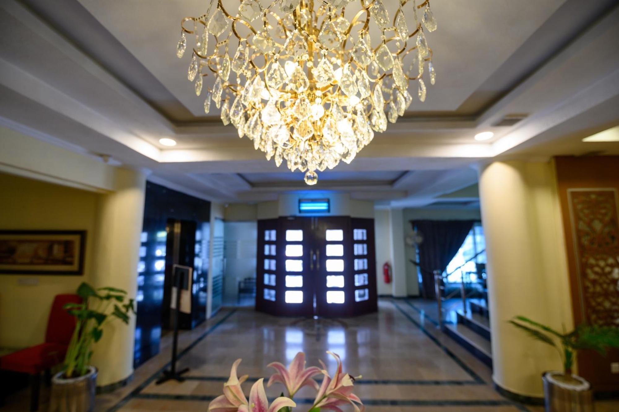 Hotel One أبوت آباد المظهر الخارجي الصورة