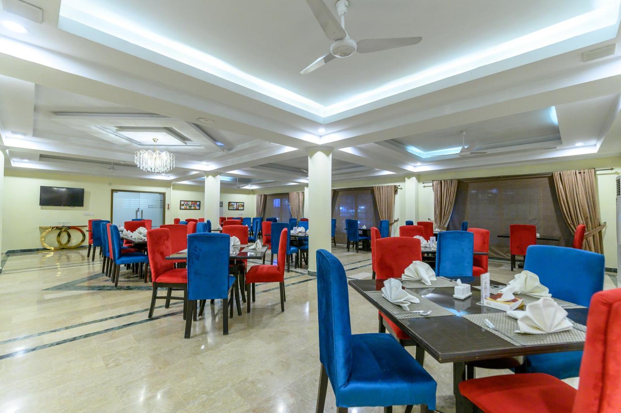 Hotel One أبوت آباد المظهر الخارجي الصورة
