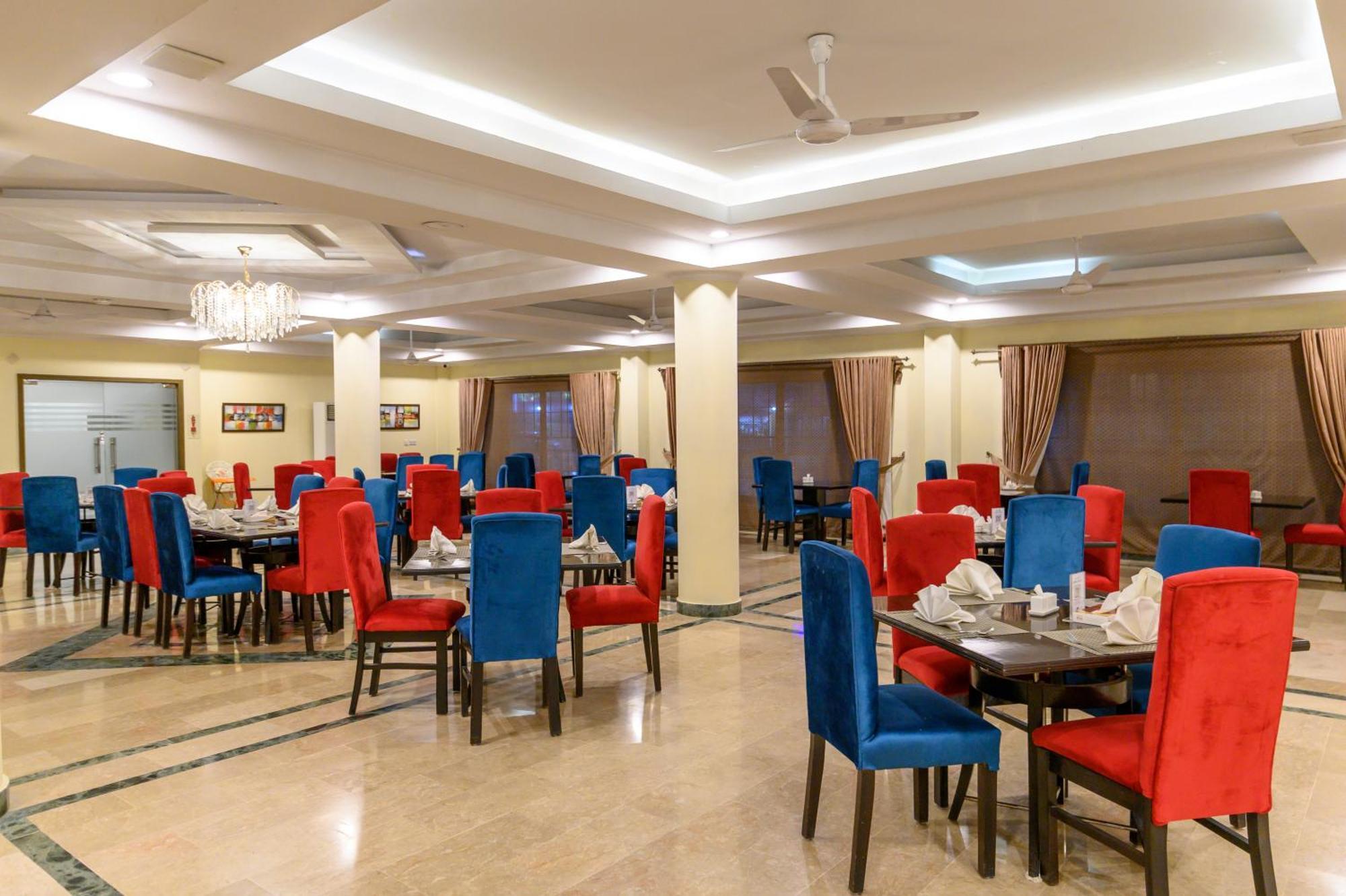Hotel One أبوت آباد المظهر الخارجي الصورة