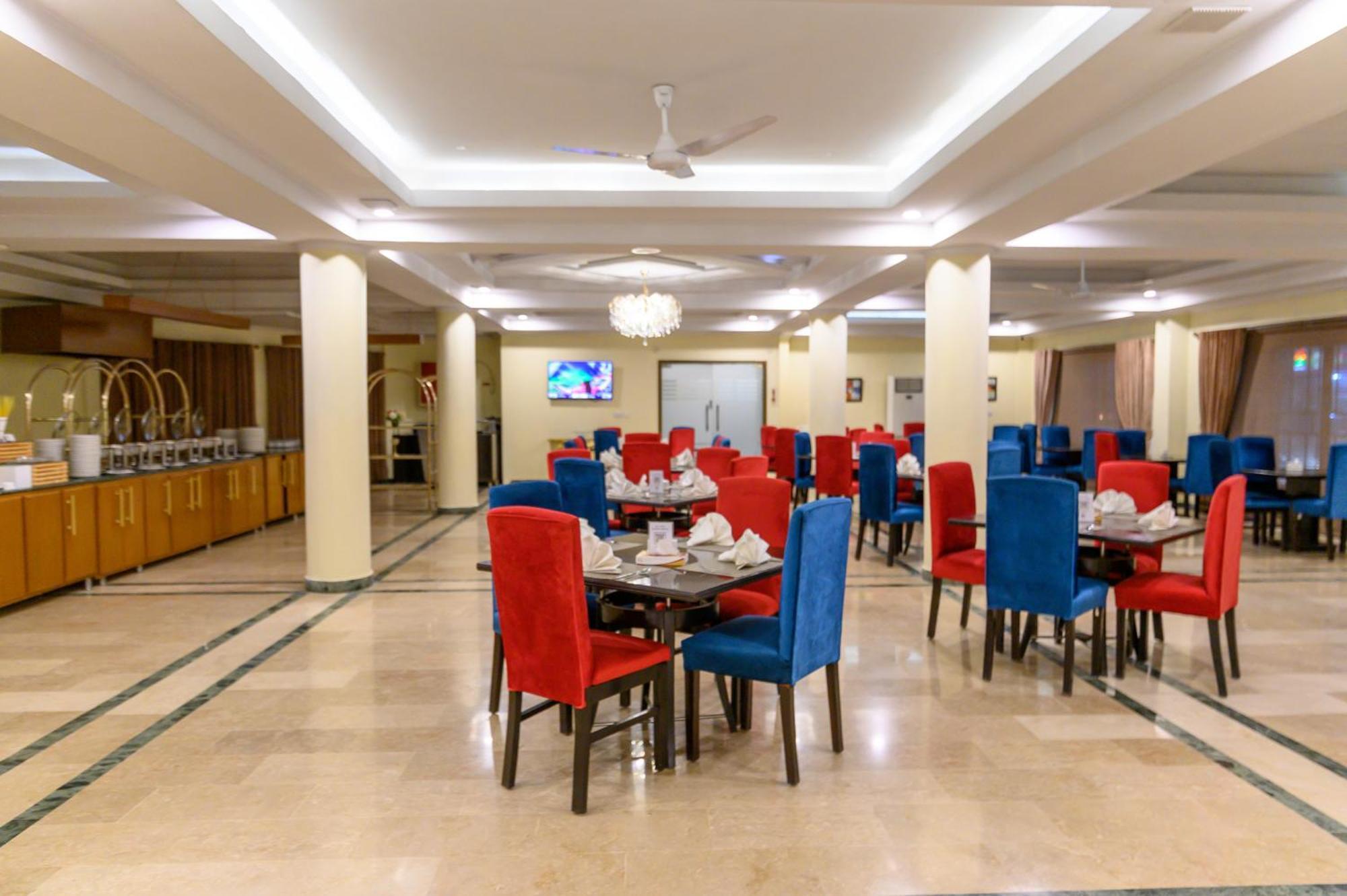 Hotel One أبوت آباد المظهر الخارجي الصورة