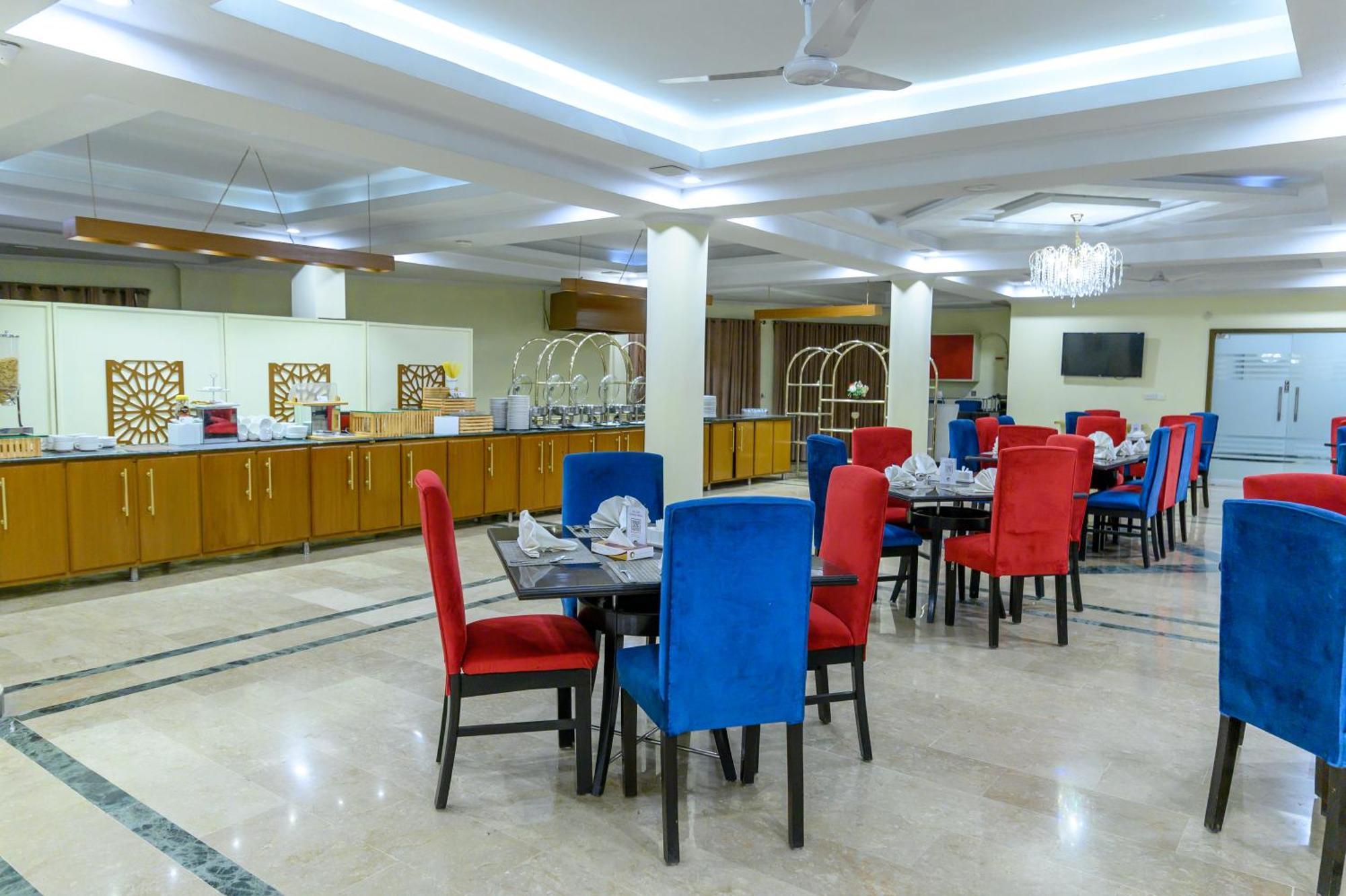 Hotel One أبوت آباد المظهر الخارجي الصورة